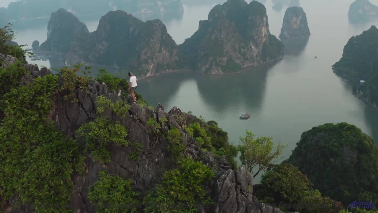 Природа оживает под эту сенсацию звука - Above The Clouds -- Kirk Osamayo -- Season Two (PURPLE)