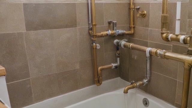 КАК УСТАНОВИТЬ ВОДОПРОВОД В ДОМЕ - Огородник