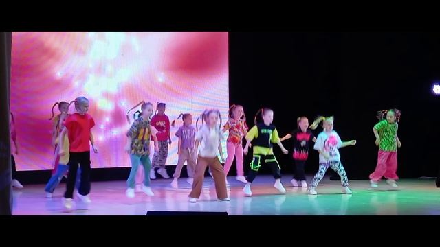 1000015452.mp4