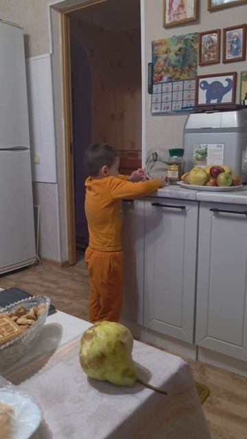 В гостят у бабушки