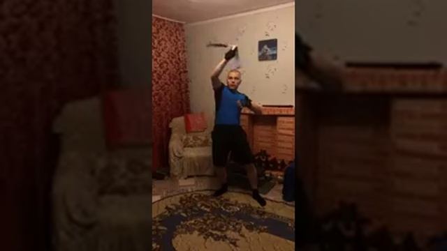 Антоний Жирков - Домашний Нунчакер № 1 [Январь 2017].