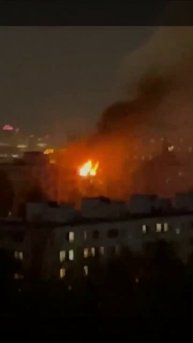 Крупный пожар в многоэтажном жилом доме