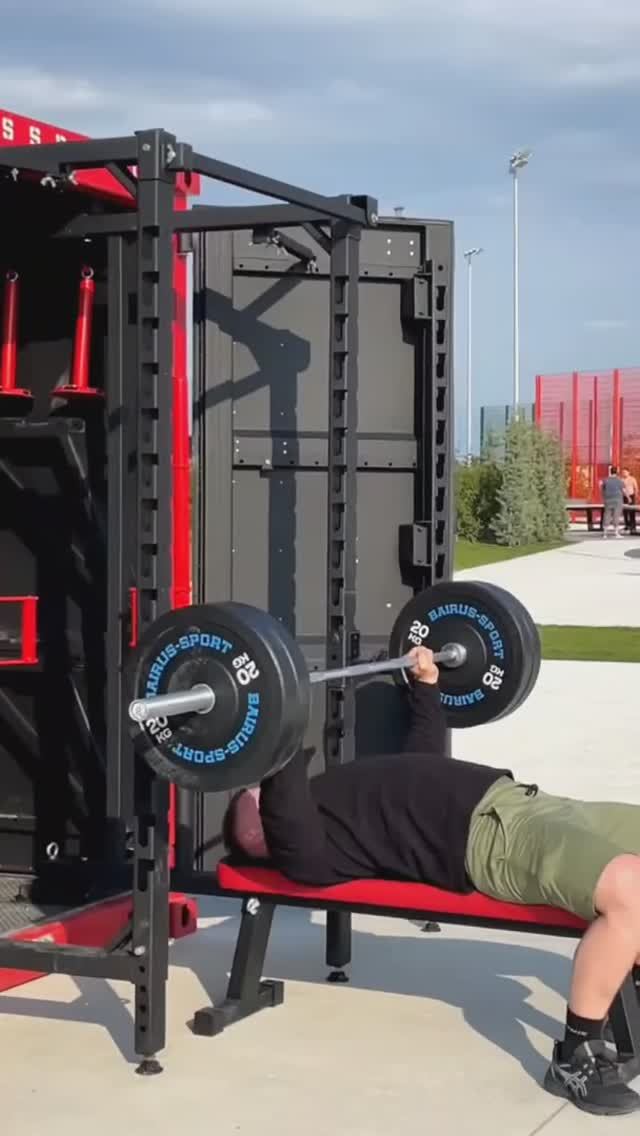 MOBILE WORKOUT UNIT
«CUBE»
Тренировочный комплекс