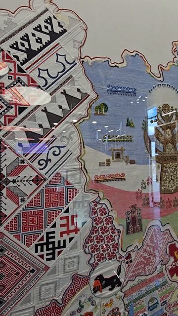 Вышитая карта России
