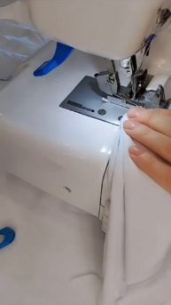 Топ с поддержкой груди