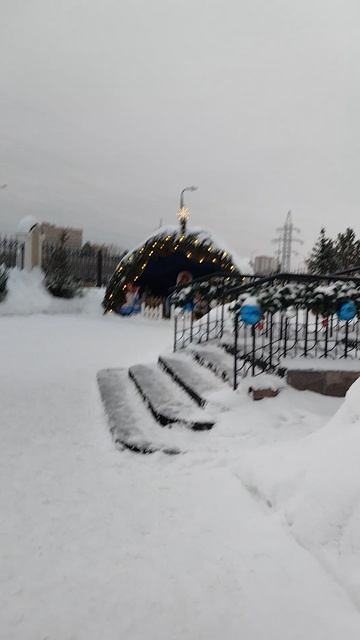 Церковь   в праздничный день