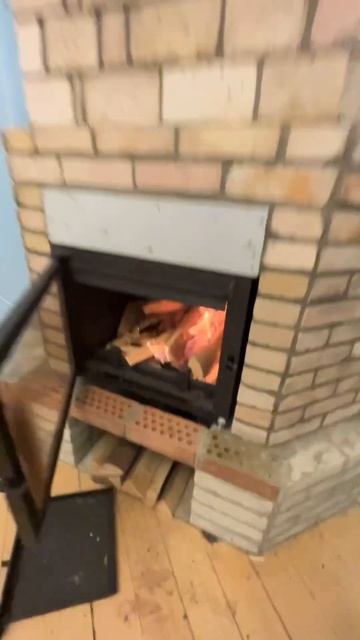 Прийшов час коли всі хочуть в дома мати камін або піч?