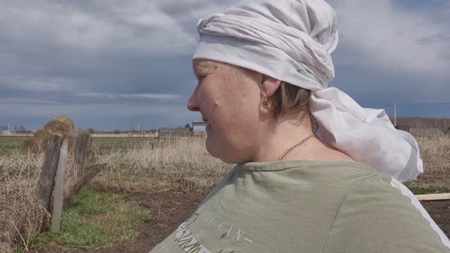 партия колбасы/ убираем огород