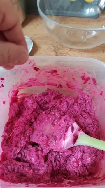 свёкла запечённая с творожным сыром и свиной грудинкой от Черепа