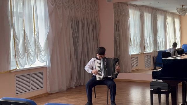 А. Лепин."Танечка" муз.из к/ф "Карнавальная ночь", исп. Георгий Уткин