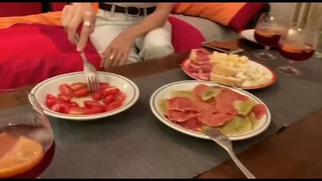 вика, аня, наташка и апероль шприц | италия 2019