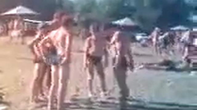 Акробаты на пляжу(часть2)