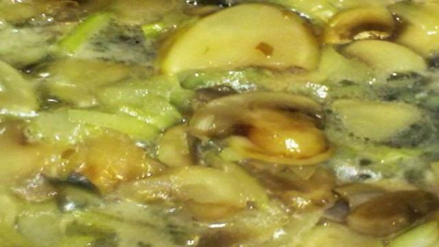 Творожные пирожки с грибами