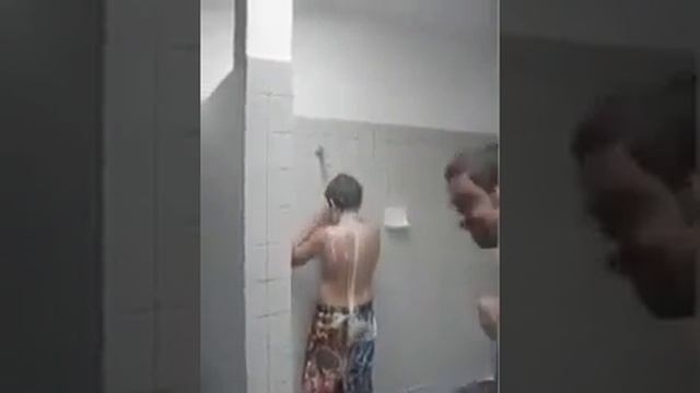 ГЛАВНОЕ, НИКОГДА НЕ СДАВАТЬСЯ! )))