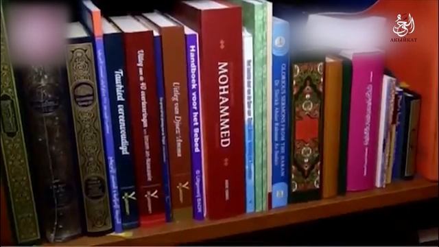 Аллахтын душманынан Аллахтын кулуна айланган: ARNOUD VAN DOORN