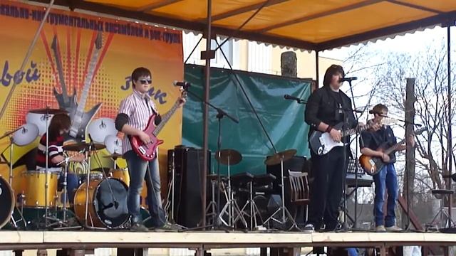 1-й Открытый межрайонный фестиваль. Группа "КристаLL" Идрица