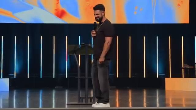 "Нет грязи - нет Чуда!" / Стивен Фуртик