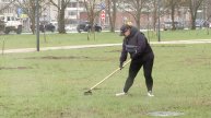 Субботник в сквере на Архангельской