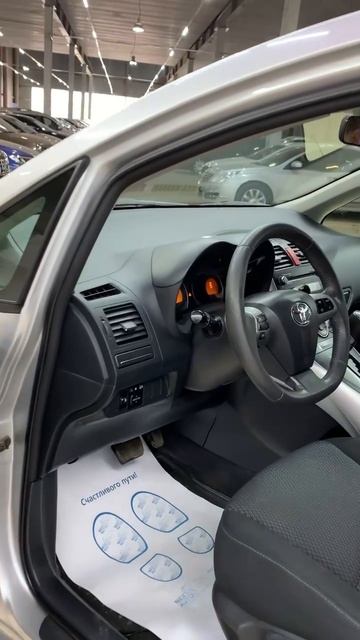 Toyota AURIS 2011