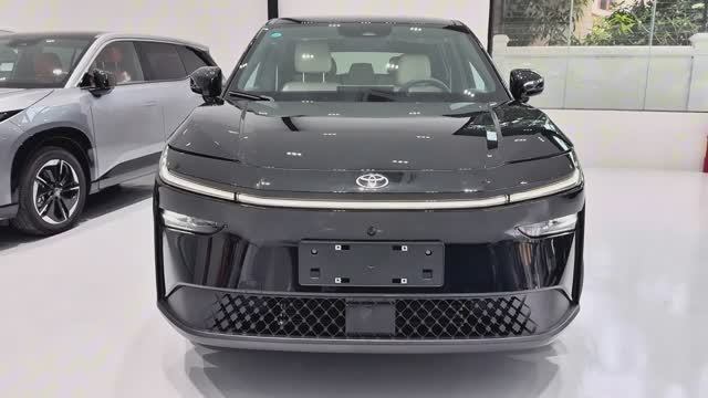 Toyota BZ-3X 2025 обзор
