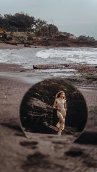 Фотосессия на пляже с чёрным песком на Бали 🌊
#фотографбали #бали #фотосессия #фотограф