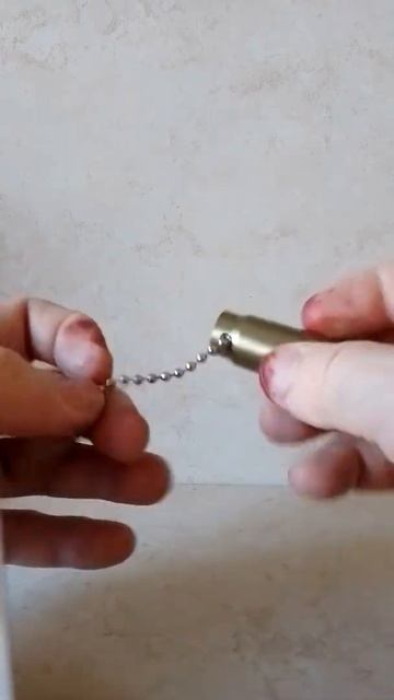 Зажигалка газовая Патрон малый с цепочкой. 80 мм.