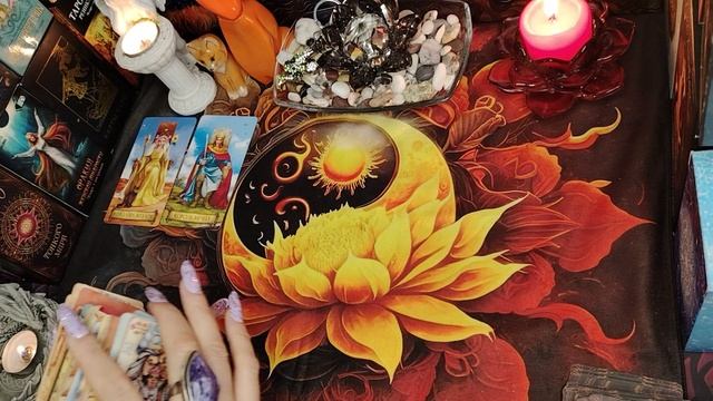 Расклад на королеву 👑 жезлов🪄 🔮