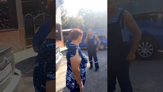 Пьяная в хлам.поселок Медовое Багратионовского района 12 июля 2019