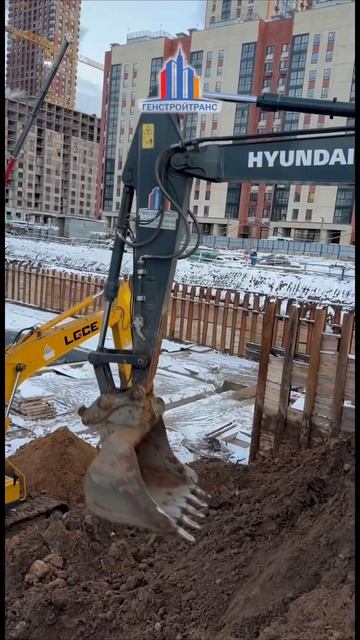 Перекидка и погрузка грунта #генстройтранс #гст #строи