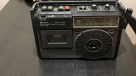 Винтажный кассетный радиомагнитофон -Sanyo модели M2422-Япония-1975-1976-год