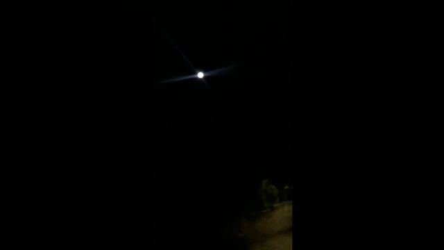 І нащо я дурна тебе все прошу аби ти врятував людей