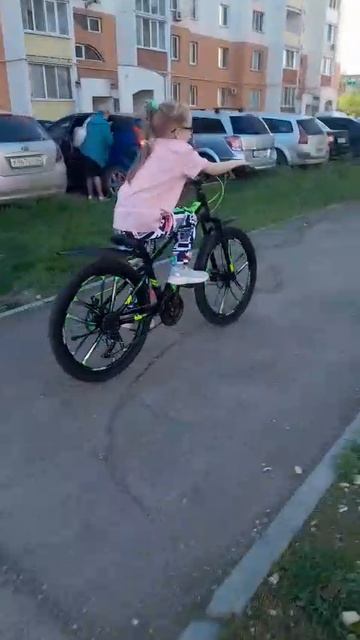 Учусь кататься