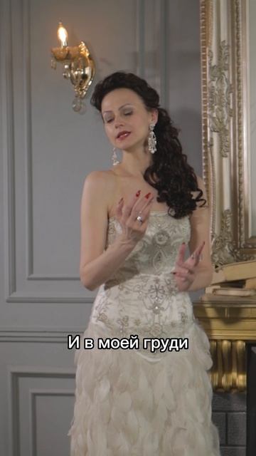Романс был написан талантливым композитором Николаем Харито в 1910 году.
#Отцвелихризантемы #романс