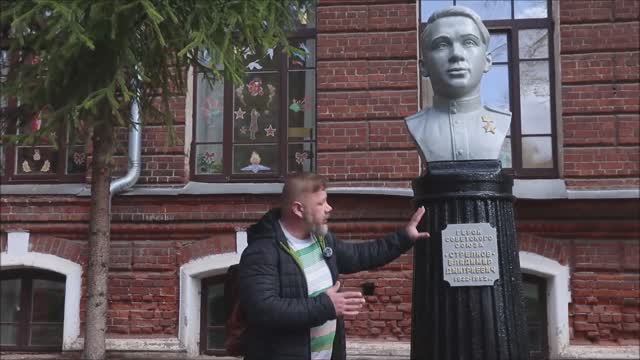 После 10 лет путаницы в Кинешме поставили на свои места бюсты трёх Героев