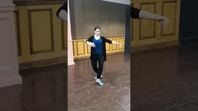 Адажио+тандю+жете