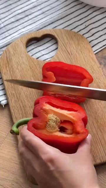 🥙 Салат с шампиньонами и филе бедра