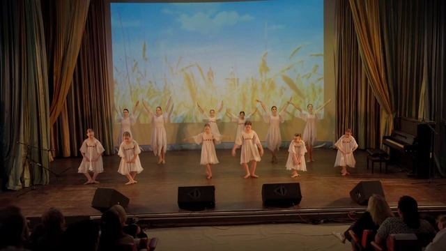 хореографическая постановка «Мы вместе»
исп.ОХК "Пульс" (рук.Макеева Е.А.)