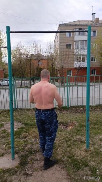 турник и брусья