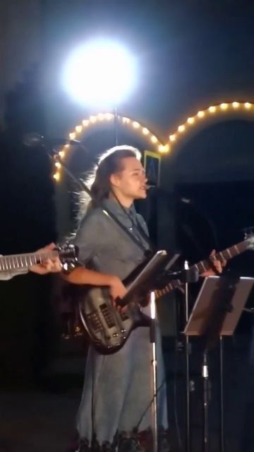 Я верю — Надежда Коробова — live Остров Мечты #worship #shorts