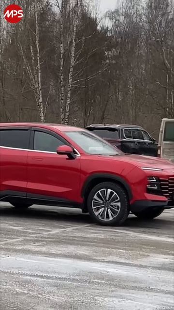 Hongqi HS3  или Jetour Dashing: два похожих кроссовера, но за что-то придется переплатить!