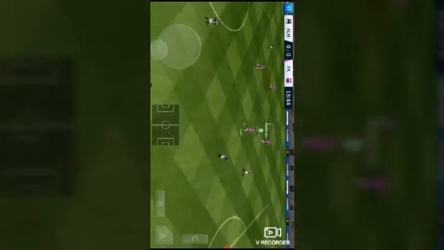 Обзор Dream league советую скачять