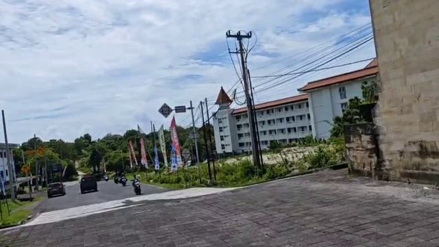 31.06 НОЧНОЙ УЖИН И БАССЕЙН 🇮🇩 МЫ ЕДИМ НА САМЫЙ ЛУЧШИЙ ПЛЯЖ В ИНДОНЕЗИИ 🇮🇩 БАЛИ И РЕЛИГИЯ 🛵 СКУ