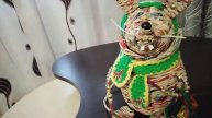 Готовлю подарки. Крыс Маркиз из бумажных трубочек для внуков.