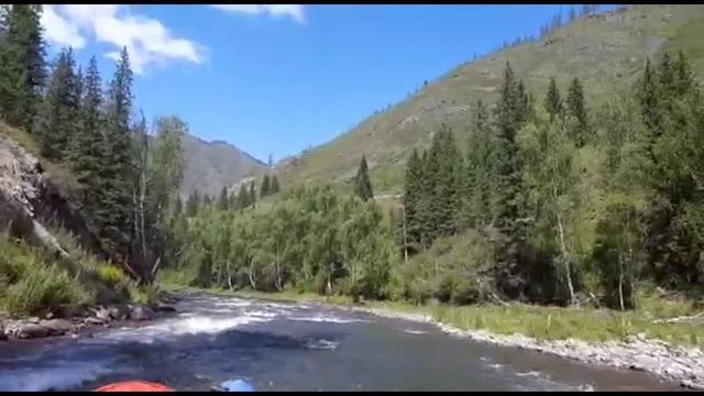 "Плот"-песня Ю Лоза. Исполнение моё,  фото и видео наши сплавы по рекам.