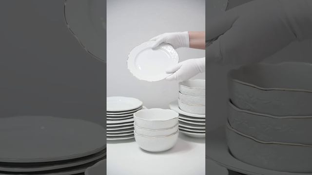 Столовый сервиз фарфоровый на 6 персон (24 шт.), с золотой каймой от премиум-бренда D.L.K. Турция