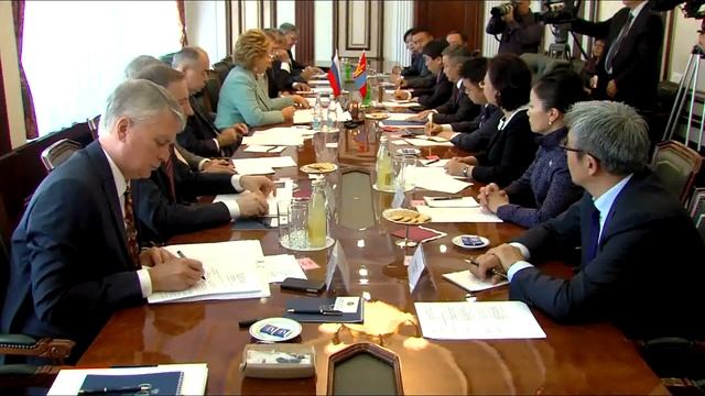 ОХУ-ын Холбооны Хурлын Холбооны Зөвлөлийн дарга В.И.Матвиенкотой хэлэлцээ хийв