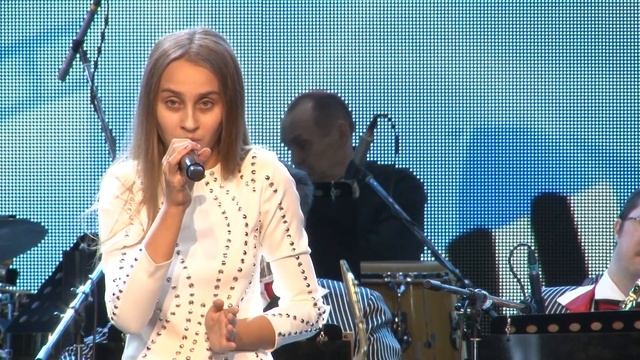 Элина Юркульская – I.Berlin - "Blue Skies"