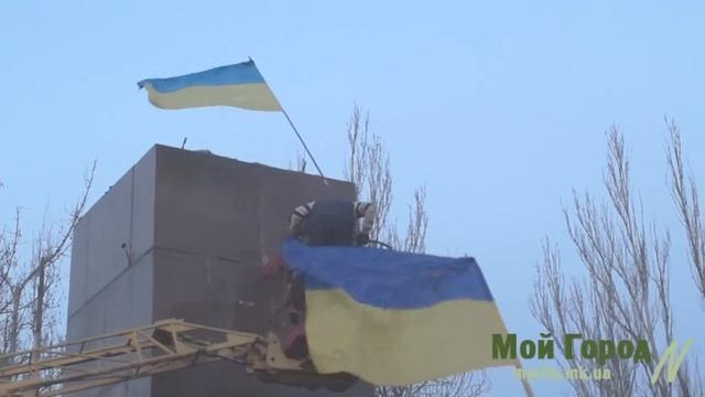 Мой город - Ленин в Николаеве падает - mycity.mk.ua
