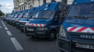 Отпущенного по ошибке преступника неделю не могут найти во Франции