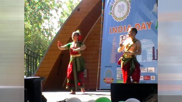 Ангикам Бхуванам | Джейту Джайту | Стиль Кучипури | Группа AARTI | День Индии | Москва